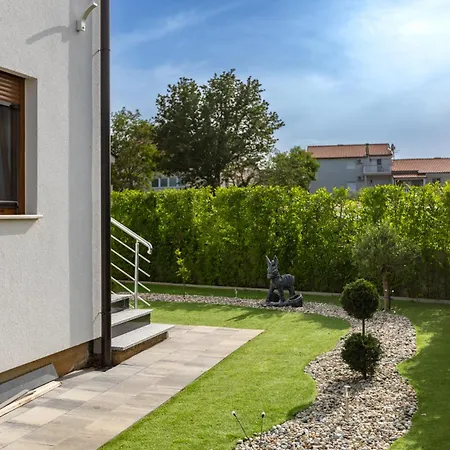 Mara By El-pi Tours Appartement