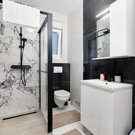 Apartament Mara By El-pi Tours Malinska