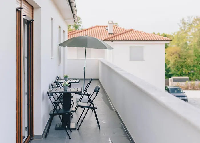 Appartement Mara By El-pi Tours *