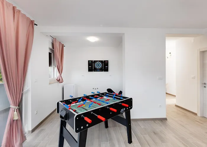 Appartement Mara By El-pi Tours