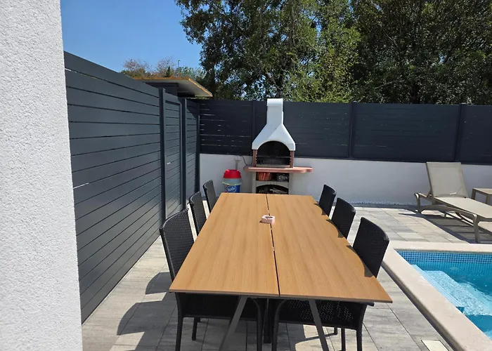 Appartement Mara By El-pi Tours